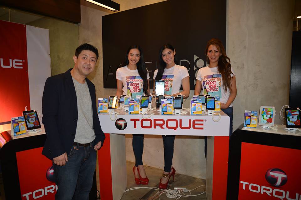 President and CEO of Torque Mobile, Mr. Chris Uyco, with the newly launched EGO Boost Edition Smartphones. 